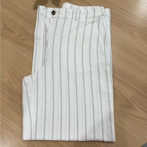 H&M Cream and Black Striped Trousers
Size 4
Good condition